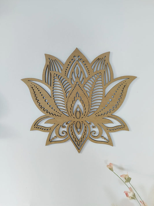 Décoration fleur de lotus avec motifs